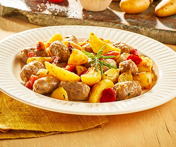 Meso/Gotova jela od mesa Teleće kobasice s krumpirom i paprikama  bofrost